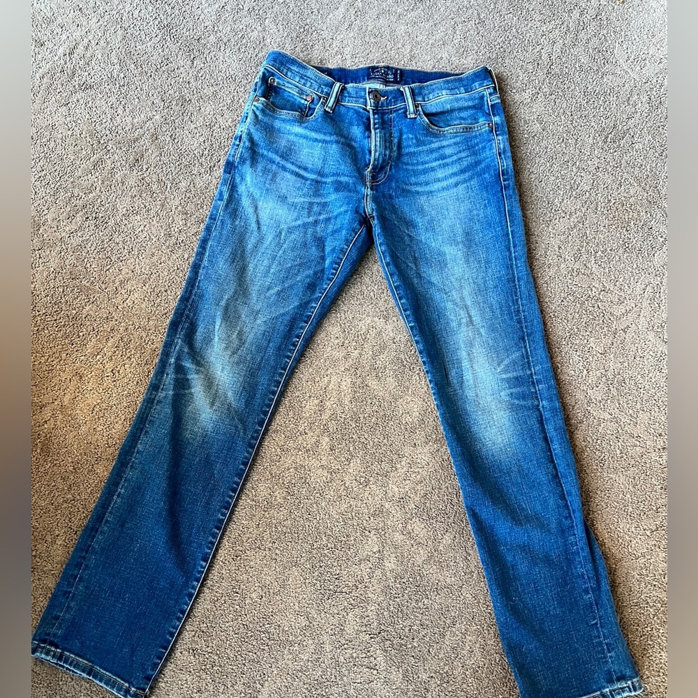 Men’s Lucky Brand Jeans | W32. L32